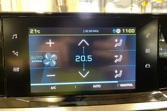 Peugeot 2008, электричество, автомат, передний привод