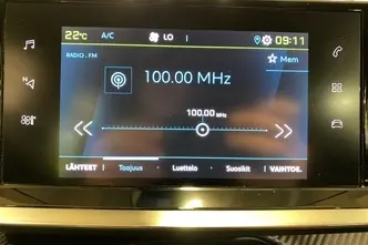 Peugeot 2008, elekter, automaat, esivedu