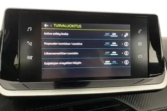 Peugeot 2008, elekter, automaat, esivedu