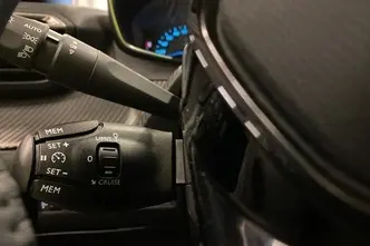 Peugeot 2008, 110 kW, elekter, automaat, esivedu