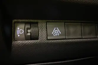 Peugeot 2008, 110 kW, elekter, automaat, esivedu