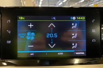 Peugeot 2008, 110 kW, elekter, automaat, esivedu