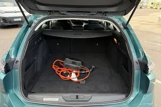 Peugeot 308, 1.6, 132 kW, подключаемый гибрид, автомат, передний привод