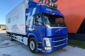 Volvo FM 330 4x2, 243 kW, diesel, automatic