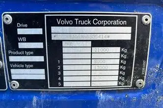 Volvo FM 330 4x2, 243 kW, diesel, automatic
