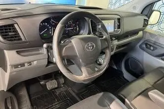 Toyota Proace, 2.0, 90 kW, diesel, automatic, front-wheel drive