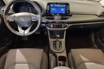 Hyundai i30, 1.0, 88.3 kW, petrol, automatic, front-wheel drive