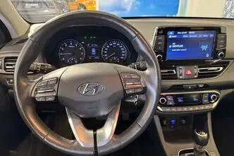 Hyundai i30, 1.0, 88.3 kW, petrol, automatic, front-wheel drive