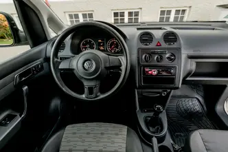 Volkswagen Caddy, 1.6, 75 kW, diisel, manuaal, esivedu