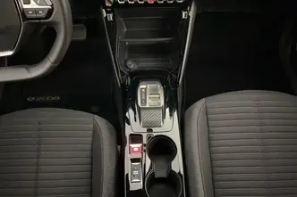 Peugeot 2008, электричество, автомат, передний привод