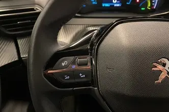 Peugeot 2008, electric, automatic, front-wheel drive