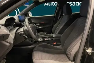 Peugeot 2008, electric, automatic, front-wheel drive
