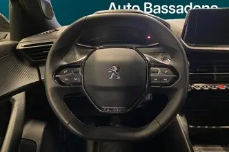 Peugeot 2008, electric, automatic, front-wheel drive