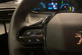 Peugeot 2008, electric, automatic, front-wheel drive