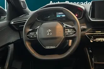 Peugeot 2008, electric, automatic, front-wheel drive