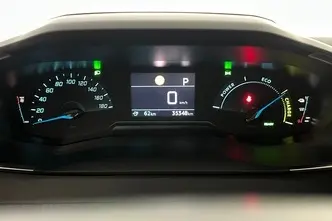 Peugeot 2008, electric, automatic, front-wheel drive