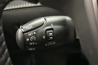 Peugeot 2008, electric, automatic, front-wheel drive