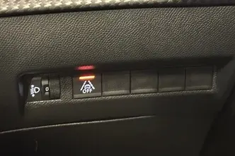 Peugeot 2008, электричество, автомат, передний привод