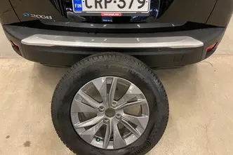 Peugeot 2008, электричество, автомат, передний привод