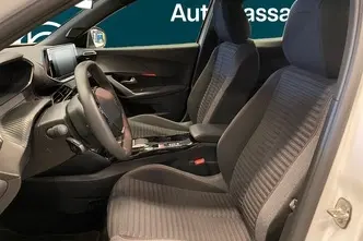 Peugeot 2008, электричество, автомат, передний привод