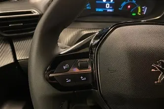 Peugeot 2008, электричество, автомат, передний привод