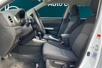 Suzuki Vitara, 1.5, 85 kW, гибрид, автомат, полный привод