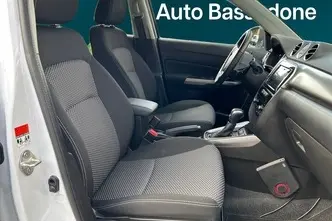 Suzuki Vitara, 1.5, 85 kW, гибрид, автомат, полный привод