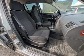 Ford Mondeo, 2.5, 125 kW, petrol, automatic, front-wheel drive
