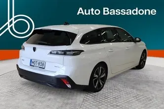 Peugeot 308, 1.6, 132 kW, подключаемый гибрид, автомат, передний привод