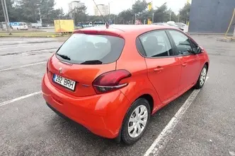 Peugeot 208, 1.2, 60 kW, бензин, механическая, передний привод