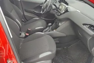 Peugeot 208, 1.2, 60 kW, бензин, механическая, передний привод