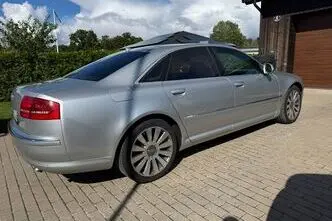 Audi A8, 3.0, 171 kW, дизель, автомат, полный привод