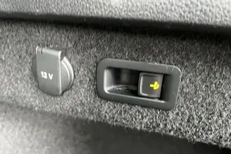 Volkswagen Passat, 1.4, 115 kW, подключаемый гибрид, автомат, передний привод