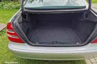 Mercedes-Benz E 220, 2.1, 110 kW, дизель, автомат, задний привод