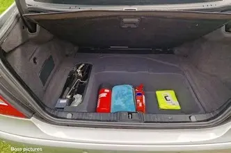 Mercedes-Benz E 220, 2.1, 110 kW, дизель, автомат, задний привод