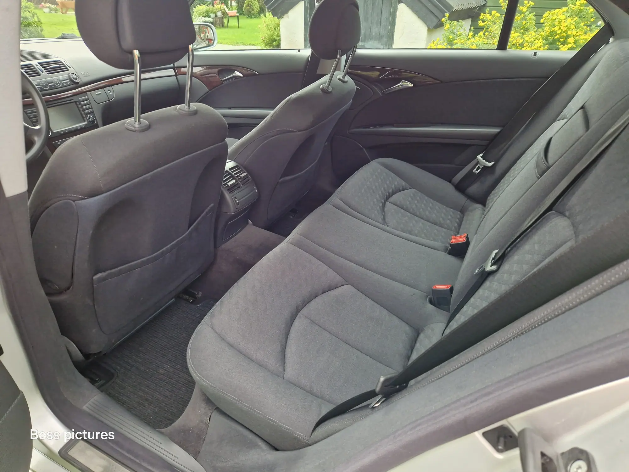 Mercedes-Benz E 220, 2.1, 110 kW, дизель, автомат, задний привод