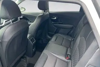 Kia Niro, 1.6, 77 kW, гибрид, автомат, передний привод