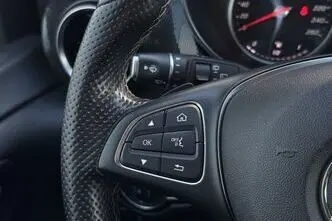 Mercedes-Benz V 220, 2.0, 120 kW, diisel, automaat, tagavedu
