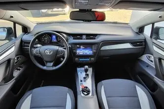 Toyota Avensis, 1.8, 108 kW, bensiin, automaat, esivedu