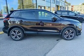Nissan Qashqai, 1.2, 85 kW, petrol, automatic, front-wheel drive