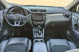 Nissan Qashqai, 1.2, 85 kW, petrol, automatic, front-wheel drive
