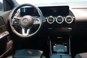 Mercedes-Benz EQA, 168 kW, electric, automatic, four-wheel drive