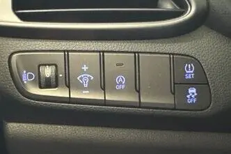 Hyundai i30, 1.0, 88.3 kW, бензин, автомат, передний привод