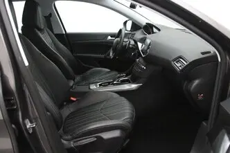 Peugeot 308, 1.5, 96 kW, дизель, автомат, передний привод