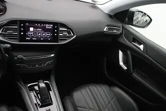 Peugeot 308, 1.5, 96 kW, дизель, автомат, передний привод