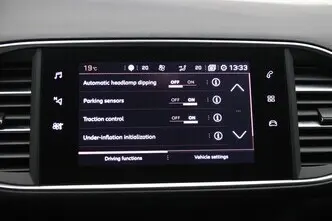 Peugeot 308, 1.5, 96 kW, дизель, автомат, передний привод