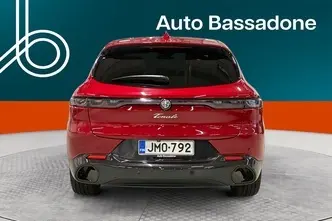 Alfa Romeo Tonale, 1.5, 96 kW, hybrid, automatic, front-wheel drive
