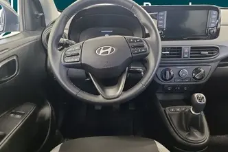 Hyundai i10, 1.0, 46 kW, bensiin, manuaal, esivedu