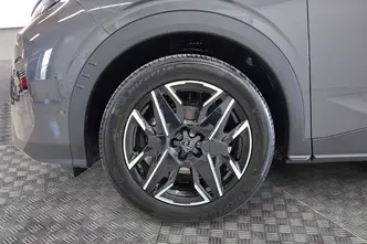 Peugeot 3008, 1.2, 107 kW, гибрид, автомат, передний привод