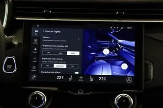 Lynk&Co 01, 1.5, 105 kW, hübriid, automaat, esivedu